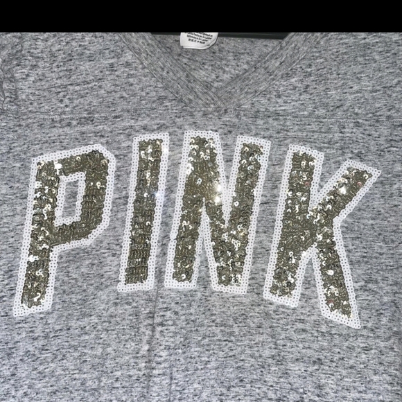 PINK Victoria's Secret 3 Leggings Plus Variety Of Shirts Like New - Picture 12 of 13